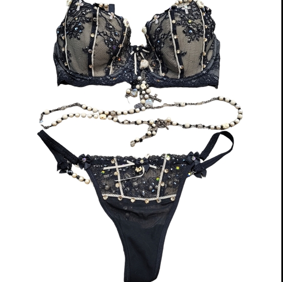 MidnightGlam Sexy Tempting Hollow Pearls Decorated Glamorous Ladies Lingerie Set main image 1